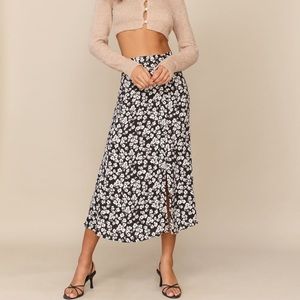 REFORMATION Scarpetta Midi Skirt in Elaine Size 0